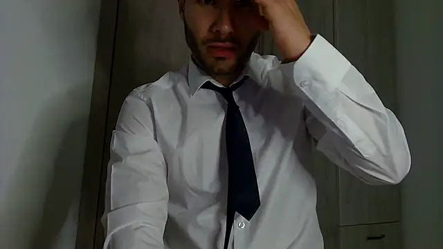 Justynn1 online show from October 2025 10:21:01 PM