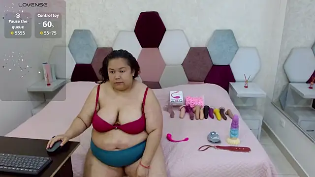 angel blue online show from October 2025 02:09:01 PM