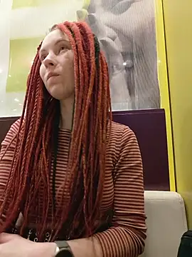 Frost foxy online show from November 2025 01:40:01 AM