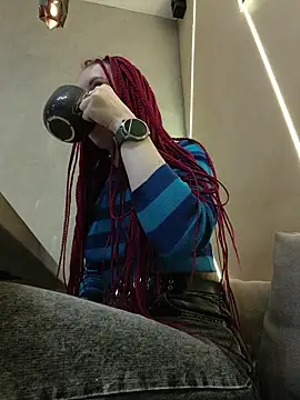 Frost foxy online show from December 2025 03:13:01 AM