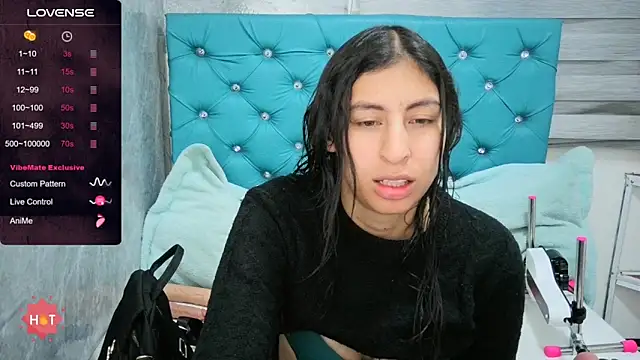 MAARYMOON online show from November 2025 11:13:02 AM