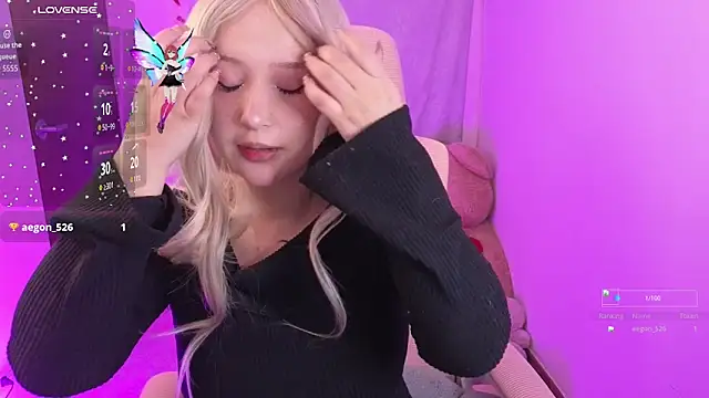 KuroChan420 online show from September 2025 01:16:01 AM