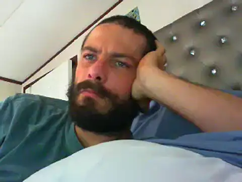 Snapshot of Sitonmyface2020@xh chatting on March 2025 07:44:02 PM Sitonmyface2020xh online show from March 2025 07:44:02 PM