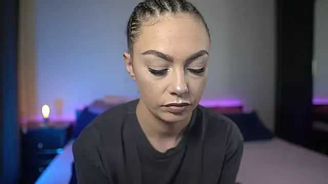 TiffanyPierce online show from February 2026 09:09:02 PM