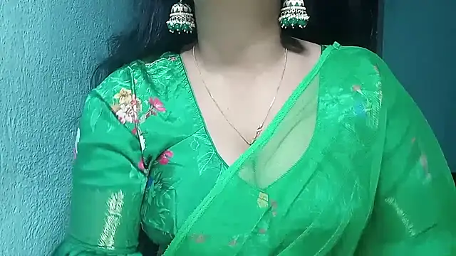 Snapshot of YourModhu chatting on December 2024 05:55:01 PM YourModhu online show from December 2024 05:55:01 PM