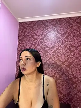 Snapshot of juliana_diaz chatting on October 2025 11:22:02 AM juliana diaz online show from October 2025 11:22:02 AM