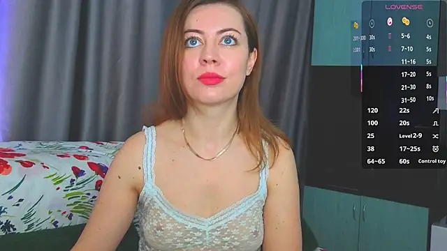 Snapshot of GirlfriendNina chatting on July 2026 06:09:01 AM GirlfriendNina online show from July 2026 06:09:01 AM
