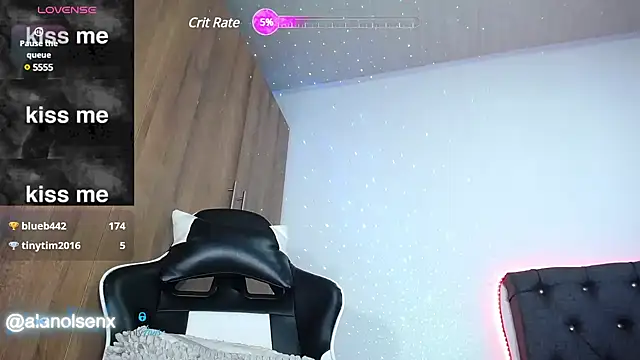 Snapshot of AlanNaughty chatting on March 2025 12:51:01 AM AlanNaughty online show from March 2025 12:51:01 AM