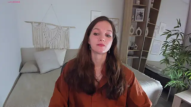 MirandaGlow online show from January 2026 05:44:01 AM