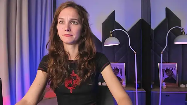 MirandaGlow online show from July 2026 05:42:02 AM