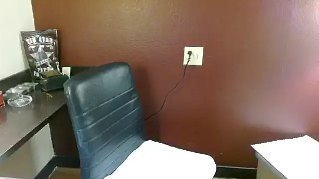 Snapshot of mycock2474u chatting on November 2025 05:09:02 AM mycock2474u online show from November 2025 05:09:02 AM