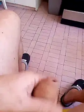 Snapshot of david_geam chatting on December 2024 09:51:01 AM david geam online show from December 2024 09:51:01 AM