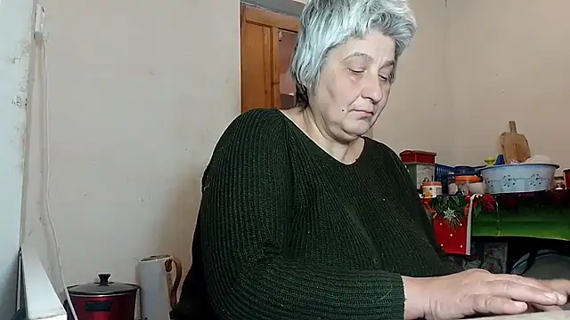 Snapshot of ExquisiteMature chatting on February 2025 12:41:02 PM ExquisiteMature online show from February 2025 12:41:02 PM