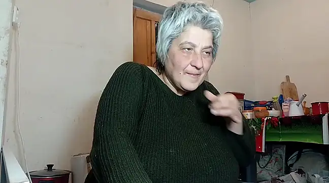 Snapshot of ExquisiteMature chatting on February 2025 08:24:01 PM ExquisiteMature online show from February 2025 08:24:01 PM