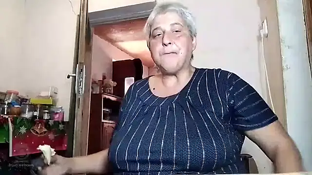 Snapshot of ExquisiteMature chatting on September 2025 10:29:01 AM ExquisiteMature online show from September 2025 10:29:01 AM