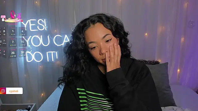 carolgaita online show from March 2025 11:51:02 AM