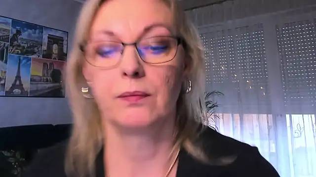 vanessa chat online show from January 2025 02:35:01 PM