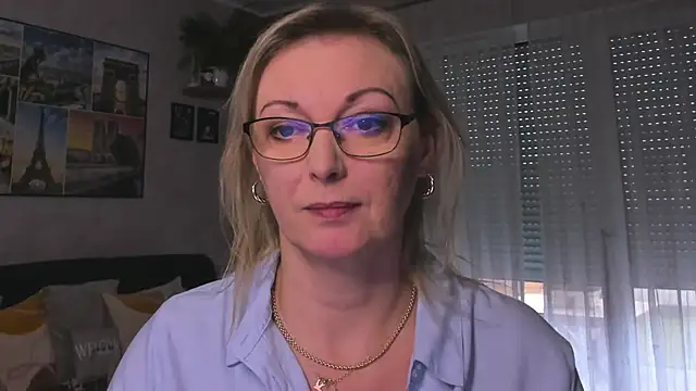 vanessa chat online show from February 2025 02:14:02 PM