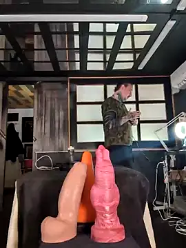 DarkDea online show from February 2025 07:32:02 PM