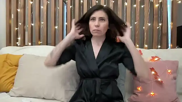 HotyWinter online show from October 2025 08:48:01 AM