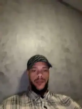 Lionayowe online show from April 2026 06:46:02 PM