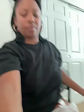 NaomiLust90 online show from April 2026 08:28:02 PM