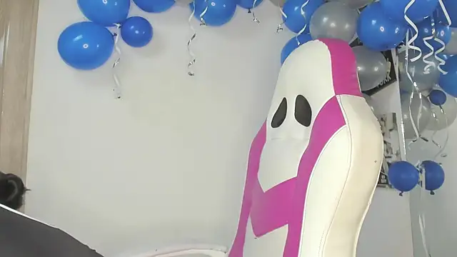 paola ih online show from January 2025 05:09:01 PM