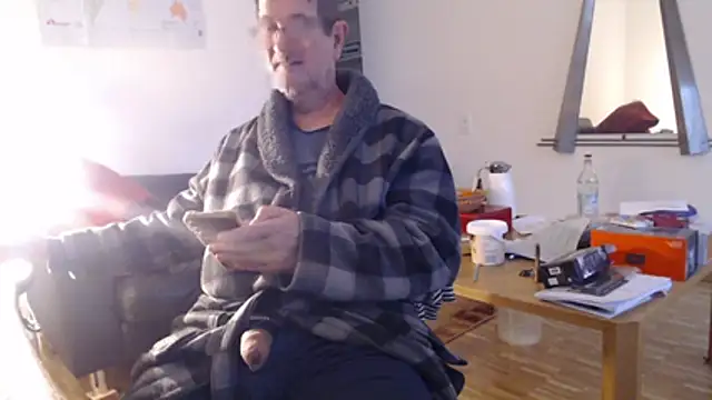 Snapshot of silvio-aus-luzern-CH chatting on February 2026 08:02:02 AM silvio-aus-luzern-CH online show from February 2026 08:02:02 AM