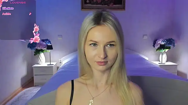 AnnaCarrera online show from February 2026 07:37:02 PM