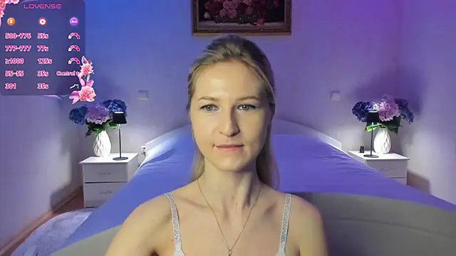 AnnaCarrera online show from April 2026 09:30:01 PM