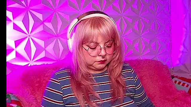 Satyn doll online show from January 2026 01:32:01 AM