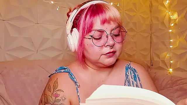 Satyn doll online show from July 2026 11:28:01 PM