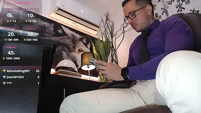 Snapshot of randyluke chatting on December 2024 04:04:02 PM randyluke online show from December 2024 04:04:02 PM