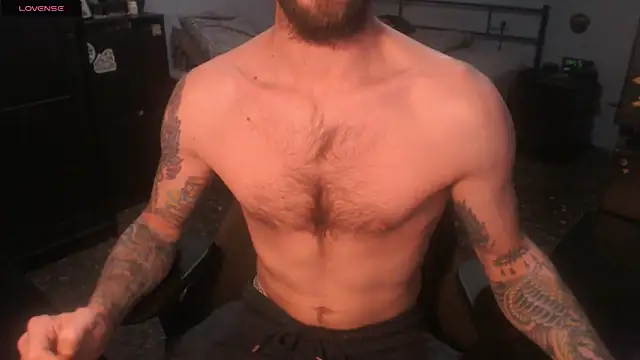 SexxxyLouis online show from November 2025 08:45:01 PM