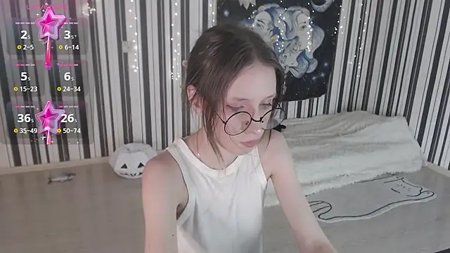  Hanna Moon  online show from October 2025 12:22:02 PM