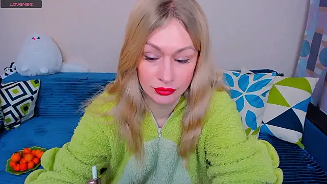 EllenMoore online show from March 2026 03:12:02 AM