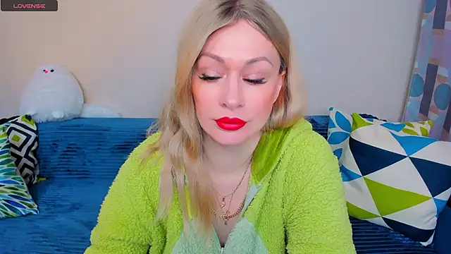 EllenMoore online show from March 2026 03:09:02 AM