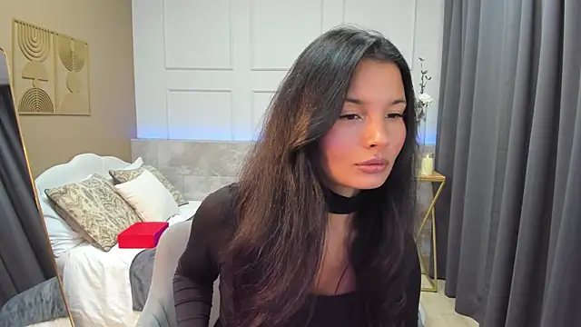 ErikaSoft online show from November 2025 05:29:02 AM