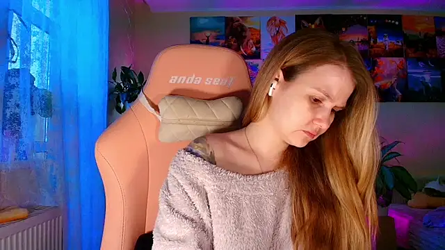 Snapshot of GoodWitch_ chatting on January 2026 09:57:02 AM GoodWitch online show from January 2026 09:57:02 AM