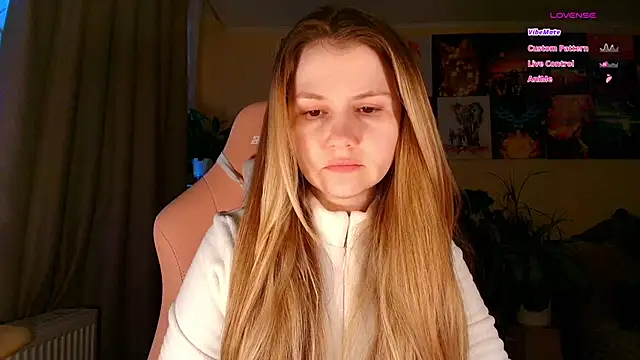 Snapshot of GoodWitch_ chatting on February 2026 10:52:02 AM GoodWitch online show from February 2026 10:52:02 AM