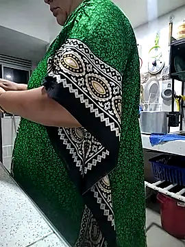 Brenda Berck  online show from April 2026 09:09:01 AM