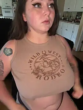 Kira tattoo online show from May 2026 04:23:02 PM