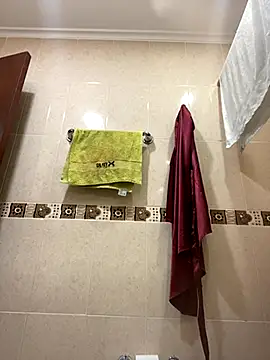 Fancyxlove online show from October 2025 12:50:02 PM