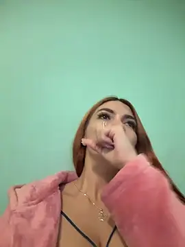 EmilyDash online show from April 2026 04:04:02 PM