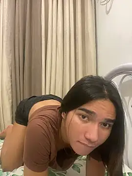 Snapshot of CasandraDiaz chatting on March 2025 01:02:01 PM CasandraDiaz online show from March 2025 01:02:01 PM