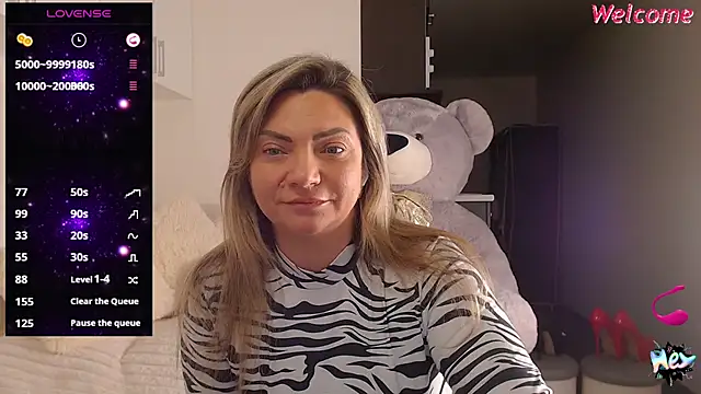 Snapshot of KristiOwen chatting on March 2025 02:15:01 AM KristiOwen online show from March 2025 02:15:01 AM