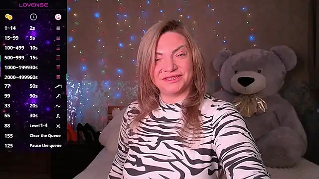 KristiOwen online show from February 2026 01:54:02 AM