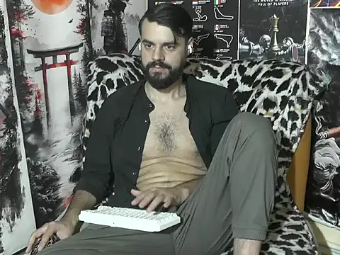 Snapshot of 00george chatting on November 2025 11:08:02 PM 00george online show from November 2025 11:08:02 PM