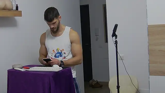 MauroTwin online show from January 2025 05:10:02 PM