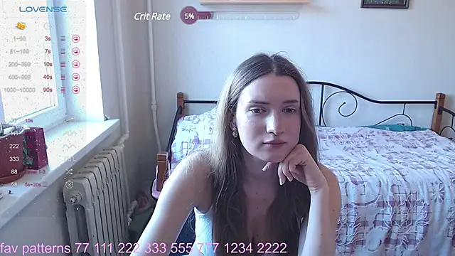 Snapshot of Hot_Rhaenyra chatting on March 2025 12:12:02 PM Hot Rhaenyra online show from March 2025 12:12:02 PM